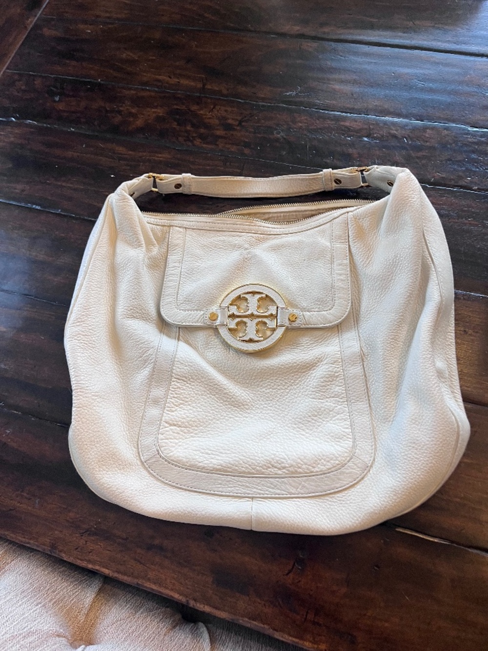 Tory Burch Cream Amanda Bag NEW